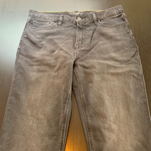 Banana Republic Jeans New Never Worn Banana Republic Traveler Jeans